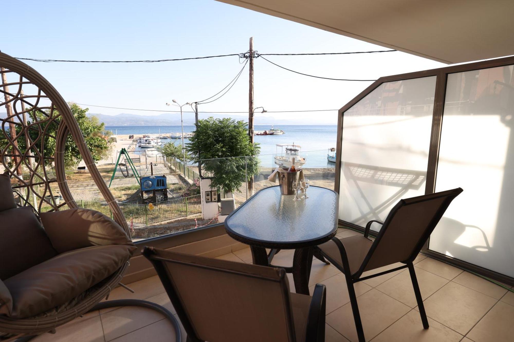 אמרינתוס Filippos Apartments מראה חיצוני תמונה