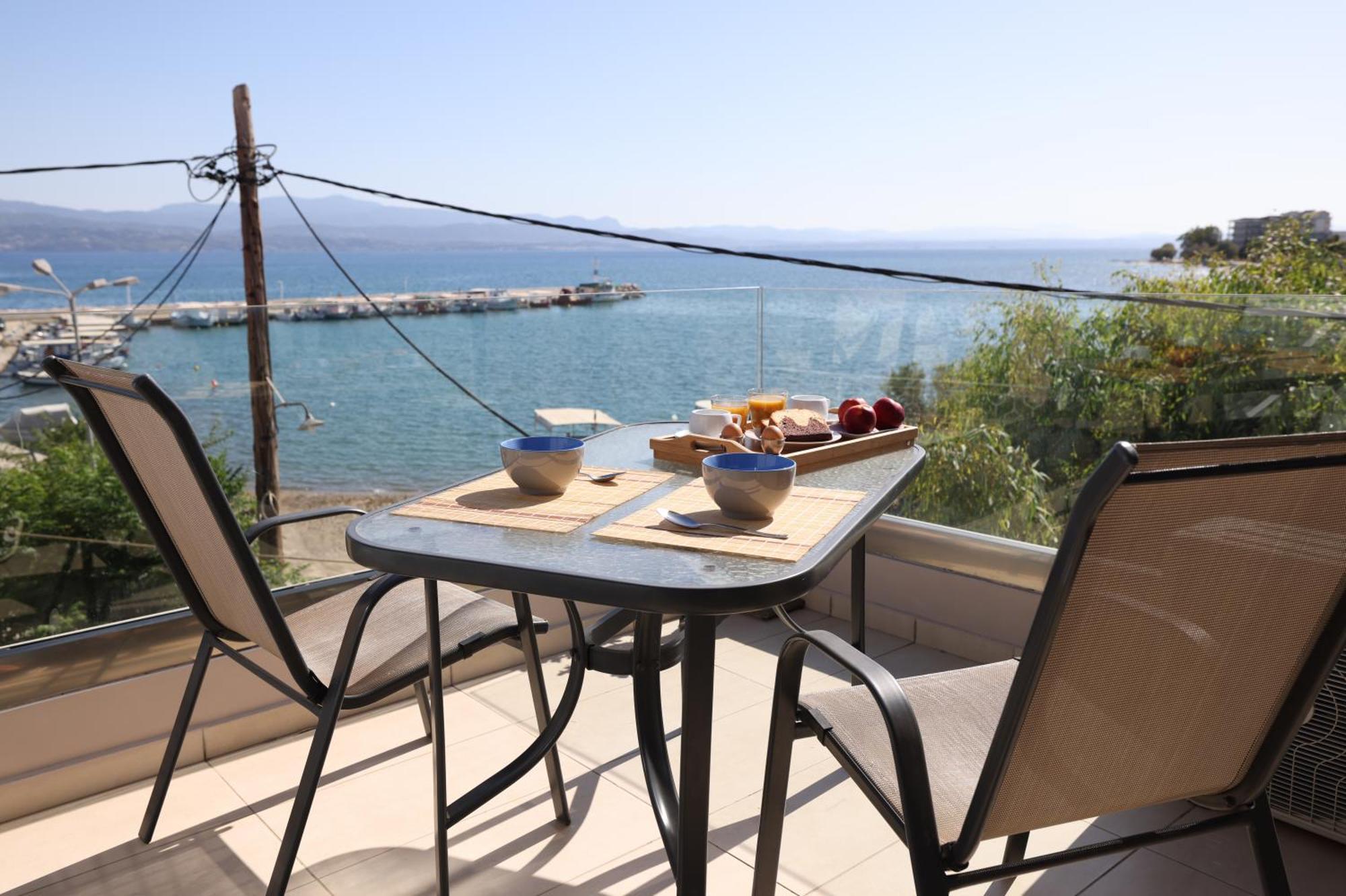 אמרינתוס Filippos Apartments מראה חיצוני תמונה
